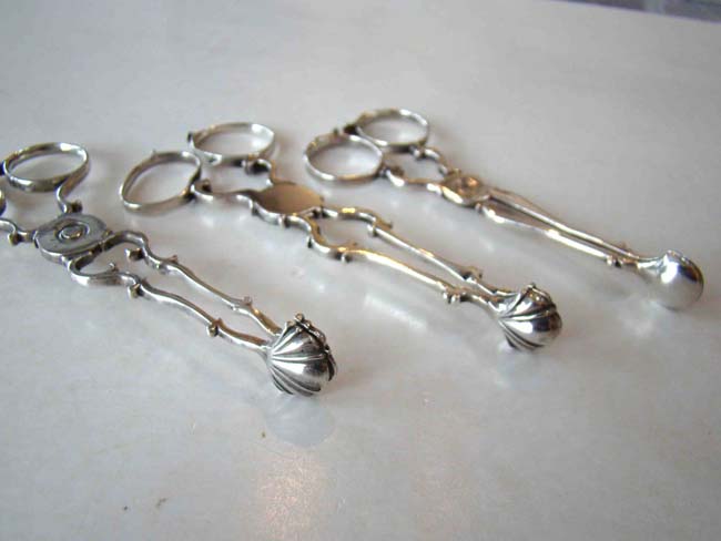 A group of three Georgian silver sugar nips circa 1749-1766 — image 2